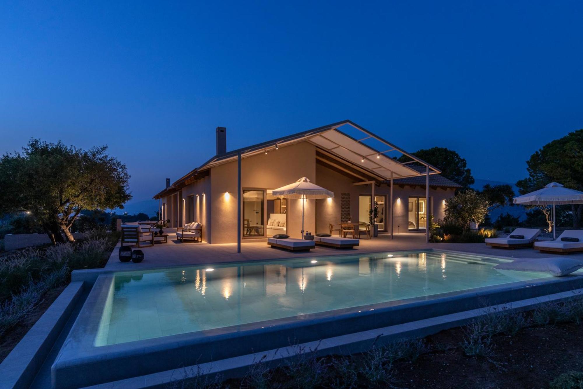 Avertosia Luxury Villas Argostoli  Eksteriør billede