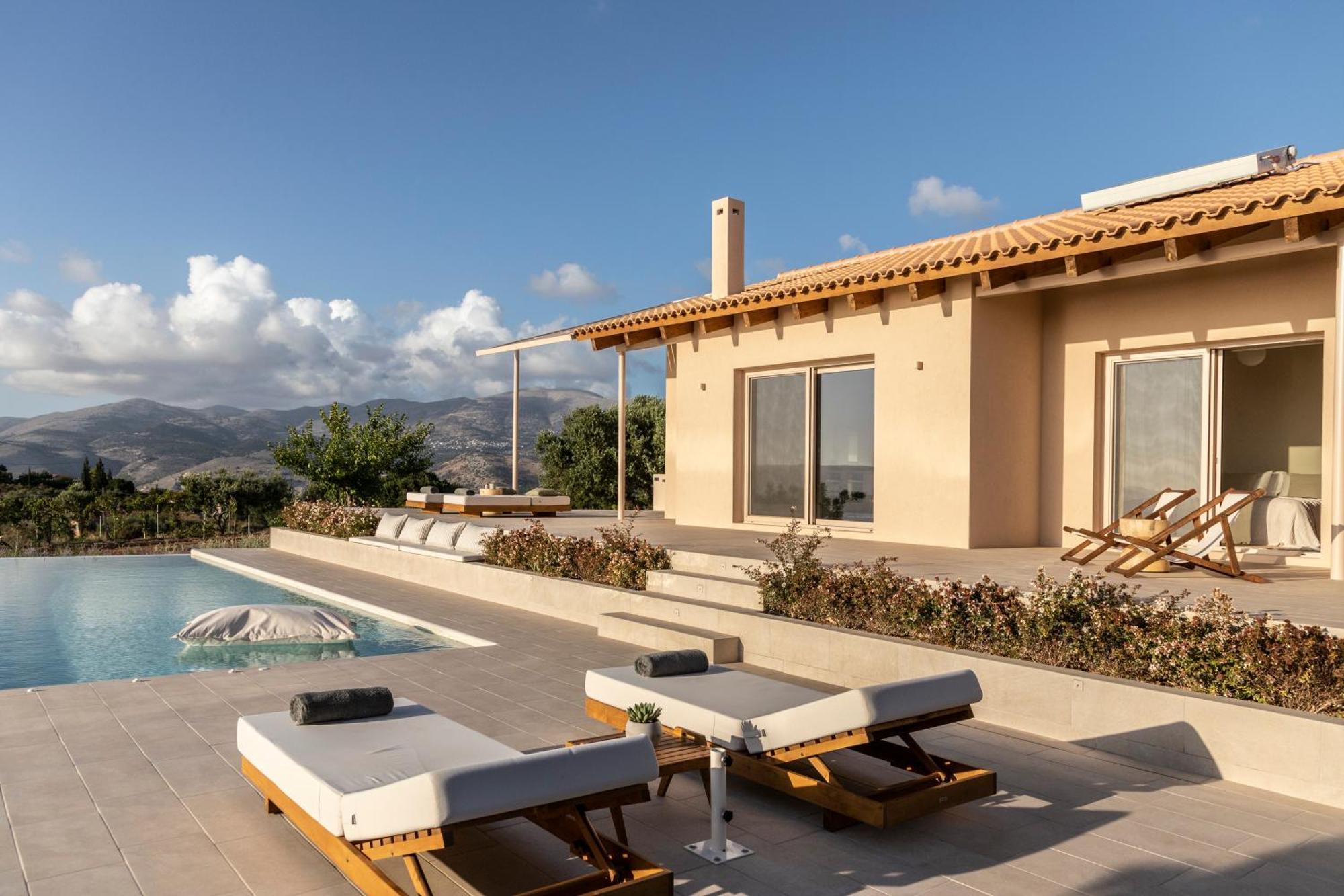 Avertosia Luxury Villas Argostoli  Eksteriør billede